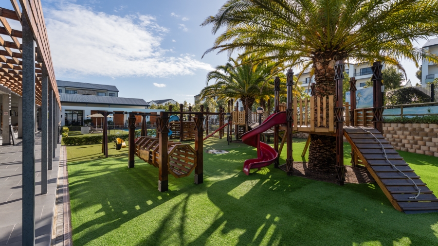 1 Bedroom Property for Sale in De Zicht Estate Western Cape